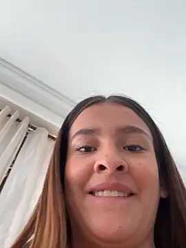 Snapshot of Talia_Bonet chatting on March 6, 2026, 7:32 pm Talia Bonet online show from March 6, 2026, 7:32 pm