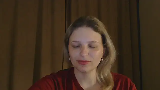 ElisSky301 online show from March 22, 2026, 9:29 pm