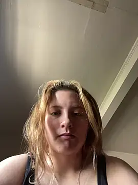 Snapshot of xoxokehlani chatting on April 21, 2026, 5:50 pm xoxokehlani online show from April 21, 2026, 5:50 pm