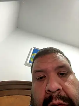 morfeoeros14 online show from November 9, 2025, 3:32 pm