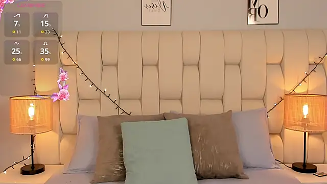 ameliebelle  online show from November 20, 2025, 12:49 pm