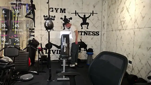 Lil James online show from November 17, 2025, 8:03 pm