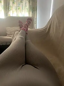 Rubia divina7 online show from November 18, 2025, 10:52 am