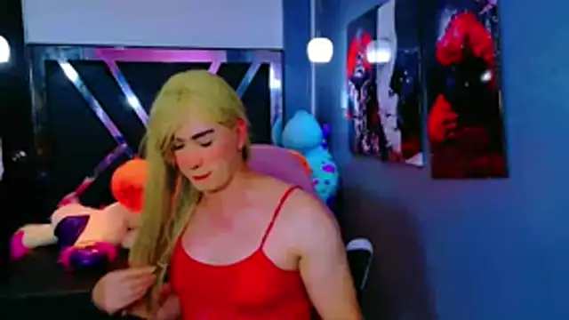 Jennfer Winson online show from October 28, 2025, 7:49 pm