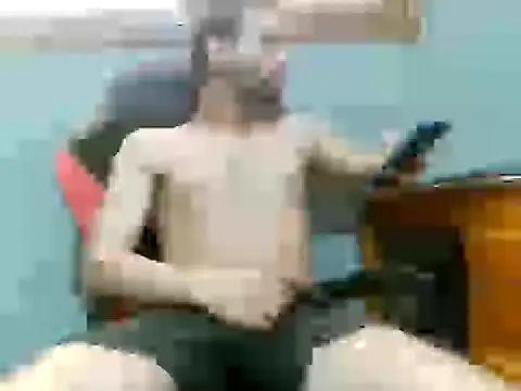 Snapshot of DevilDgrim chatting on June 21, 2026, 12:30 pm DevilDgrim online show from June 21, 2026, 12:30 pm