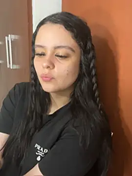 Snapshot of Selena_Roa chatting on March 11, 2026, 3:07 pm Selena Roa online show from March 11, 2026, 3:07 pm