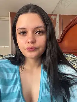 Selena Roa online show from May 11, 2026, 2:45 pm