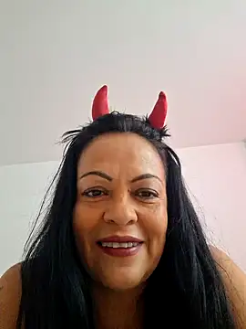 viviana-sexi online show from June 23, 2026, 12:03 pm
