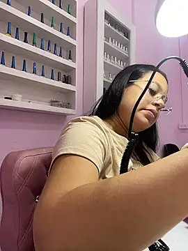 PaulaCruz01 online show from February 3, 2026, 7:41 pm