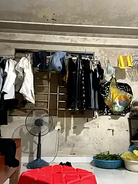 show-hana online show from October 23, 2025, 7:18 am