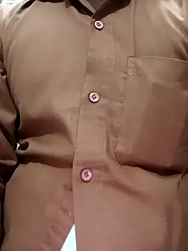 Virgin18year old online show from December 17, 2025, 1:39 pm