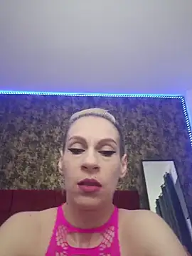 Snapshot of AmberMinxy chatting on March 6, 2026, 6:37 pm AmberMinxy online show from March 6, 2026, 6:37 pm