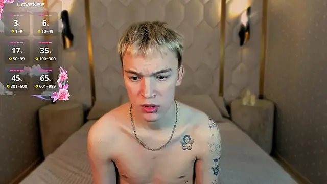 Derek Banville online show from February 4, 2026, 8:03 pm