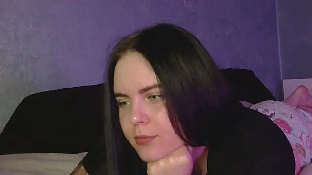 Snapshot of eBellka chatting on October 30, 2025, 6:30 pm eBellka online show from October 30, 2025, 6:30 pm