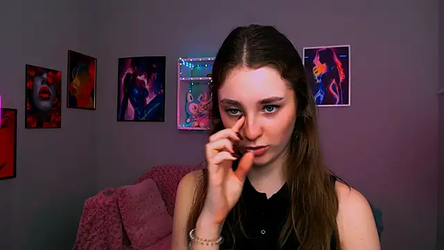 alisabliss online show from May 4, 2026, 9:16 am