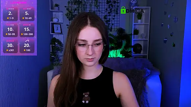 Snapshot of alisabliss chatting on June 15, 2026, 9:33 am alisabliss online show from June 15, 2026, 9:33 am