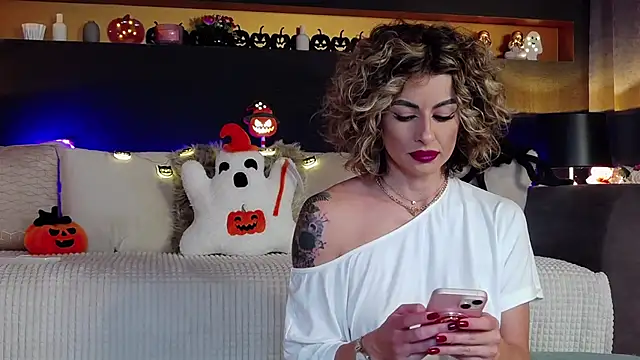 AnayseMaze online show from October 26, 2025, 5:08 pm