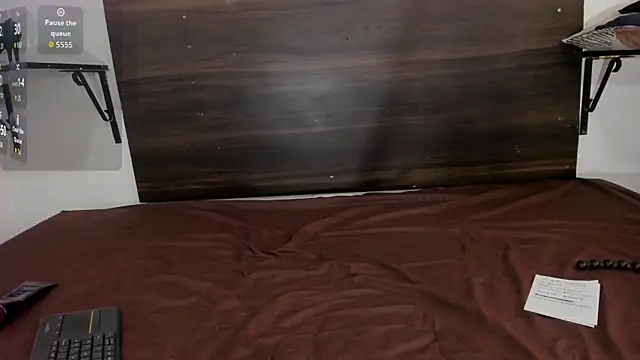 Debora Cienfuegos25 online show from October 23, 2025, 12:26 pm