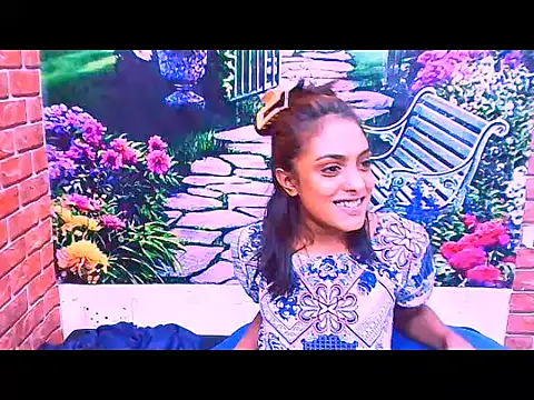 IndianPretty1 online show from November 9, 2025, 5:39 am