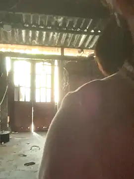 Lara-11 online show from December 2, 2025, 2:17 am