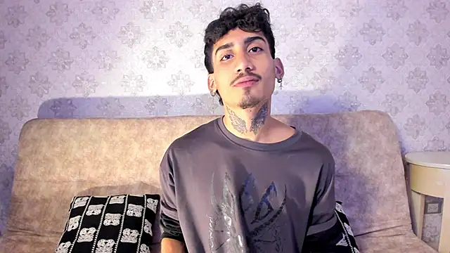 Mr Strike online show from November 14, 2025, 2:32 am