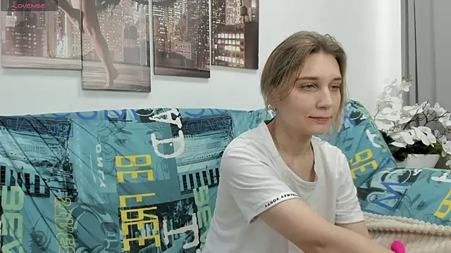 Tenderly Sophie online show from December 20, 2025, 1:12 am