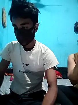 CoupleShow 432 online show from November 12, 2025, 11:43 am