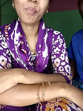 CoupleShow 432 online show from February 17, 2026, 3:19 pm