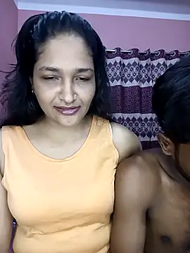 Snapshot of CoupleShow_432 chatting on April 23, 2026, 3:58 pm CoupleShow 432 online show from April 23, 2026, 3:58 pm