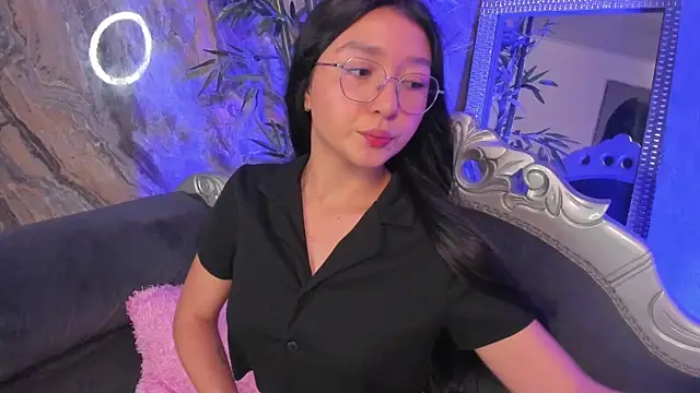 Snapshot of sydney_miller_ chatting on April 6, 2026, 11:27 pm sydney miller online show from April 6, 2026, 11:27 pm