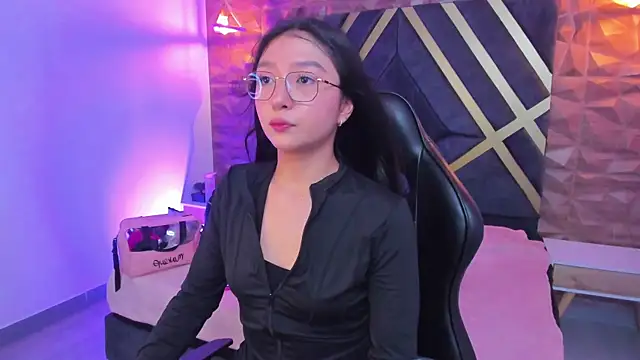 Snapshot of sydney_miller_ chatting on April 30, 2026, 11:20 pm sydney miller online show from April 30, 2026, 11:20 pm