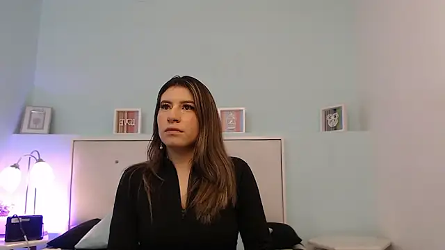 SusanWilliams  online show from March 11, 2026, 11:05 am