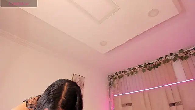 kendra crow online show from January 7, 2026, 11:01 am