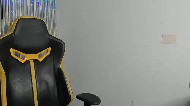 emily stars1 online show from December 19, 2025, 6:53 am