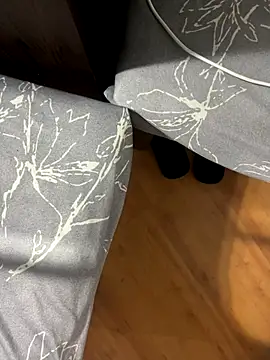 Cannavaro5 online show from October 21, 2025, 10:43 pm