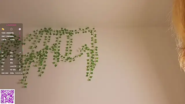 KissyCloud online show from November 12, 2025, 8:04 am