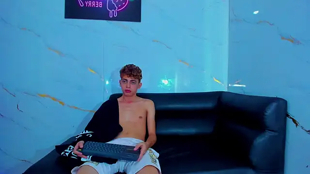 Room boys hot online show from January 18, 2026, 2:21 pm