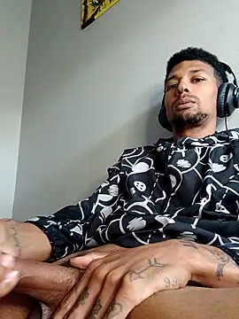 BigPrettyDick777 online show from March 17, 2026, 4:32 pm