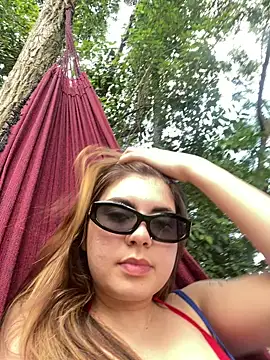 dorneles20 online show from February 9, 2026, 4:44 pm