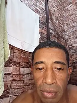 Snapshot of juniordotado87 chatting on June 1, 2026, 11:06 pm juniordotado87 online show from June 1, 2026, 11:06 pm