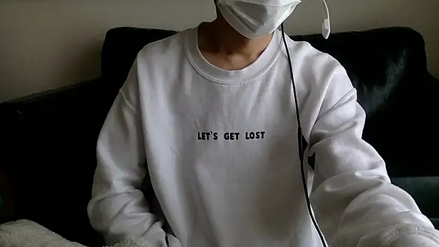 Snapshot of gen___ chatting on February 10, 2026, 4:38 am gen online show from February 10, 2026, 4:38 am