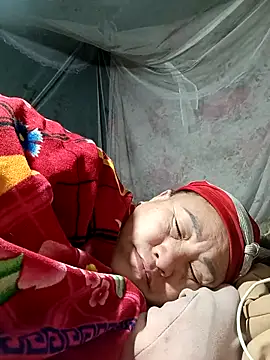 chich-bong online show from January 5, 2026, 10:13 pm