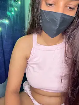 Snapshot of Cute_Marina chatting on February 25, 2026, 7:56 pm Cute Marina online show from February 25, 2026, 7:56 pm