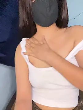 Snapshot of Cute_Marina chatting on March 12, 2026, 7:58 am Cute Marina online show from March 12, 2026, 7:58 am