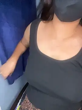 Snapshot of Cute_Marina chatting on March 16, 2026, 8:40 am Cute Marina online show from March 16, 2026, 8:40 am