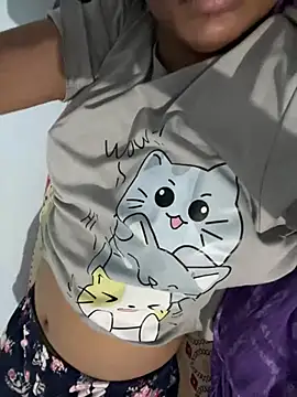Cute Marina online show from May 10, 2026, 3:17 pm