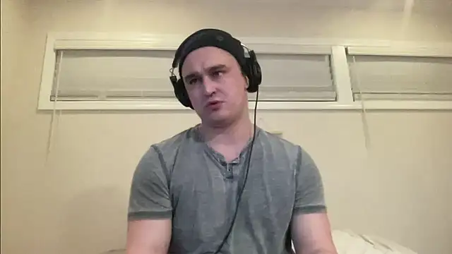 andrenoma427 online show from February 12, 2026, 11:22 pm