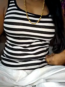 Ezabelljohn online show from April 2, 2026, 6:11 am