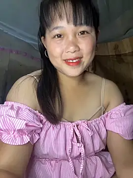 love pusy09 online show from November 18, 2025, 5:34 am