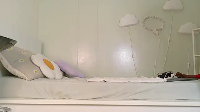 Snapshot of SeleneGibson__ chatting on April 30, 2026, 7:31 pm SeleneGibson online show from April 30, 2026, 7:31 pm